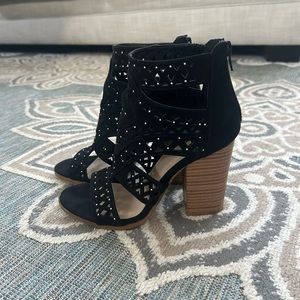 Fergilicious Jeweled Heeled Shoes!